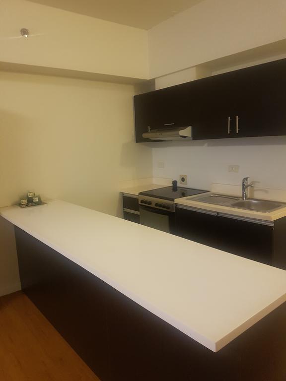 Eton Baypark Apartment Manila Exterior photo